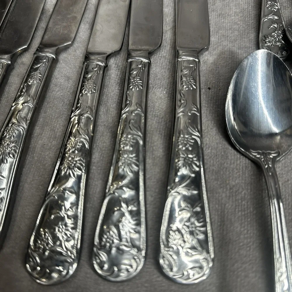 Reed And Barton Queens Garden Flatware 45 Piece Set Fork Knives Spoons